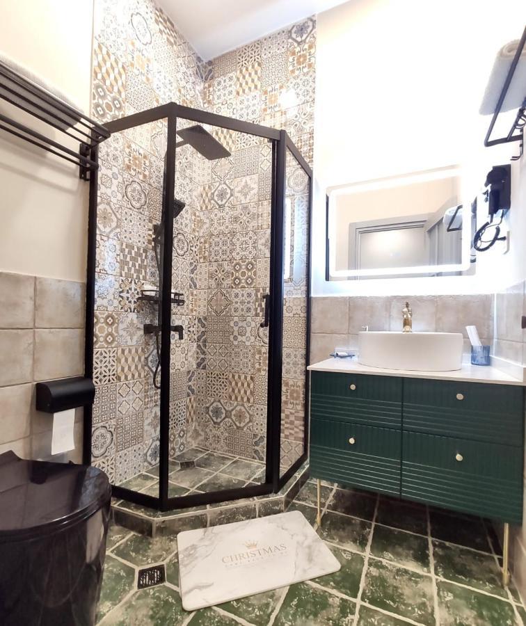Qin Boutique Hotel Tbilisi Ngoại thất bức ảnh