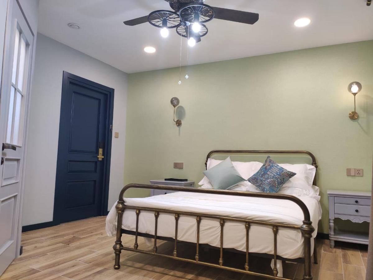 Qin Boutique Hotel Tbilisi Ngoại thất bức ảnh